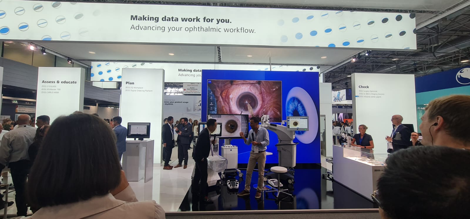 ESCRS Cataract surgery Paris 15-20