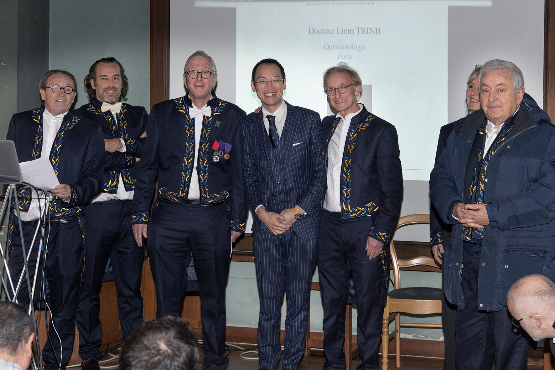 Dr Trinh Académicien National de Chirurgie