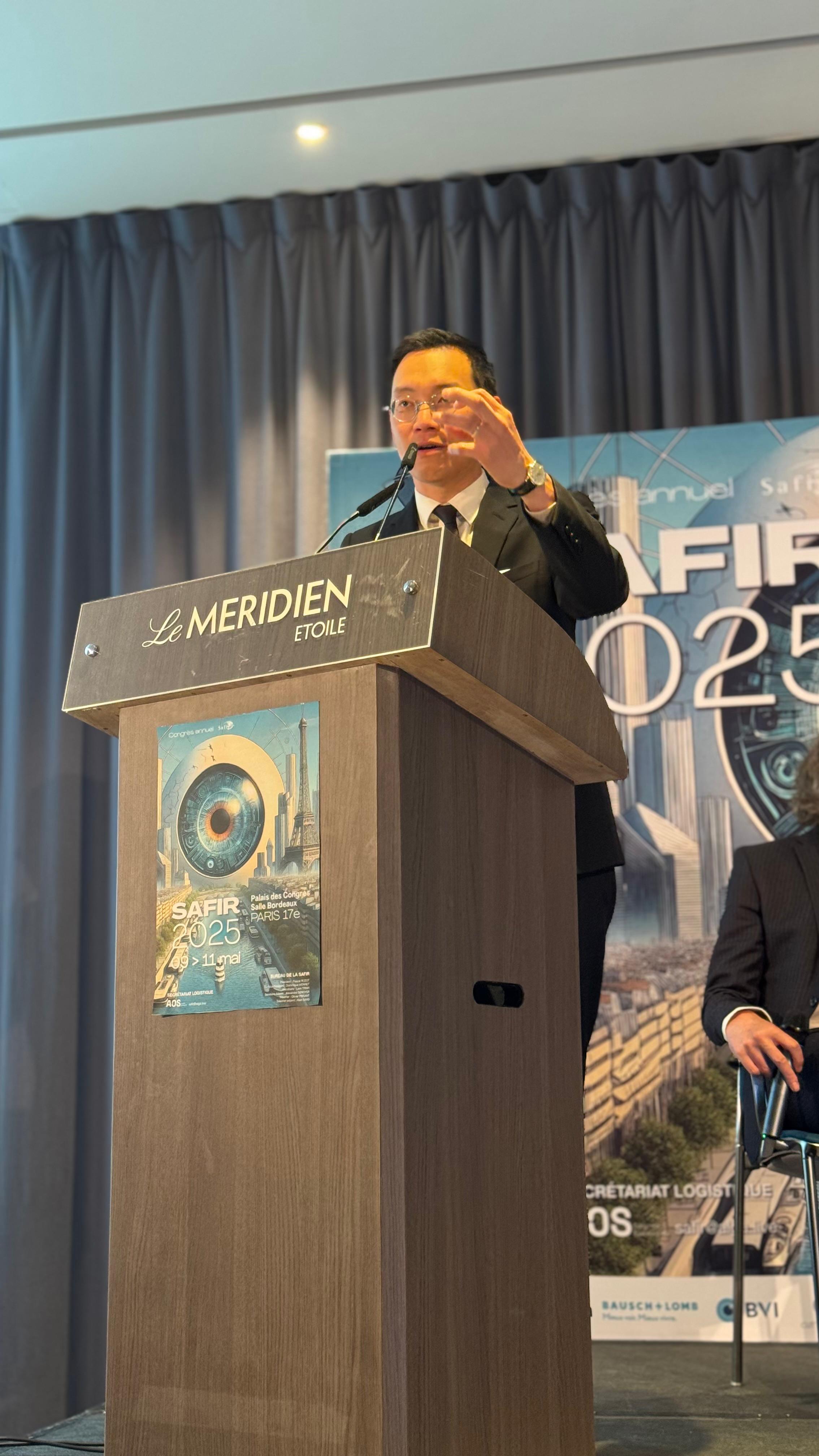 Dr Trinh SAFIR SMILE